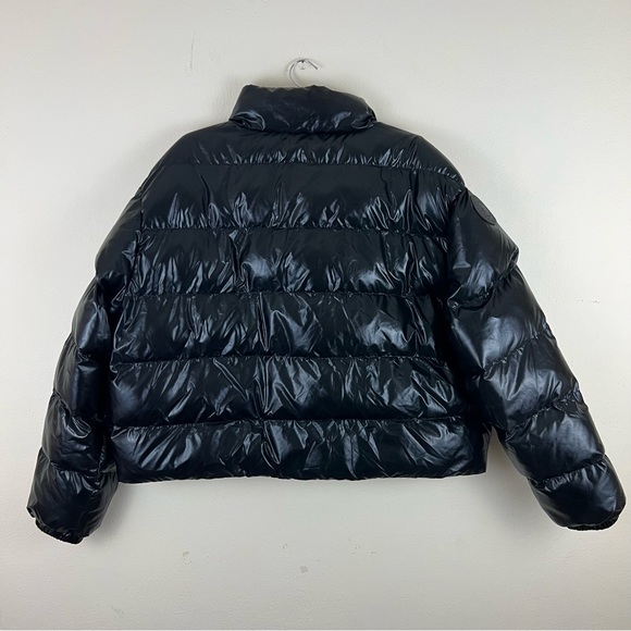 Sold | Fabletics Wander Puffer Jacket Shiny Black XXL - Picture 10 of 16
